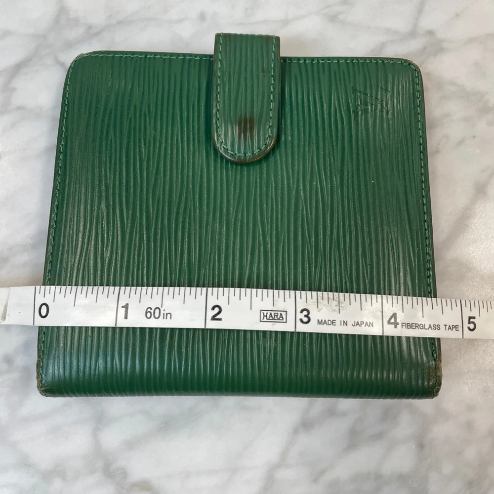 Louis Vuitton Epi Leather Wallet